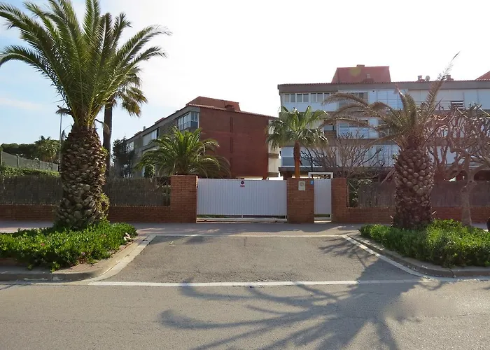 1st Line Gavà