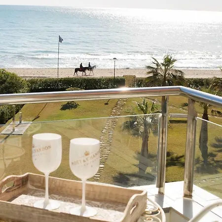 Apartment Beach 1st Line Gava